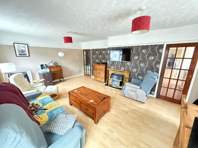 Peckforton Drive Great Sutton